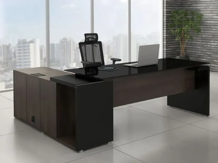 Mesa em L com Tampo de Vidro e Bancada Acoplada Armário Modulado Linha Edge COD 277